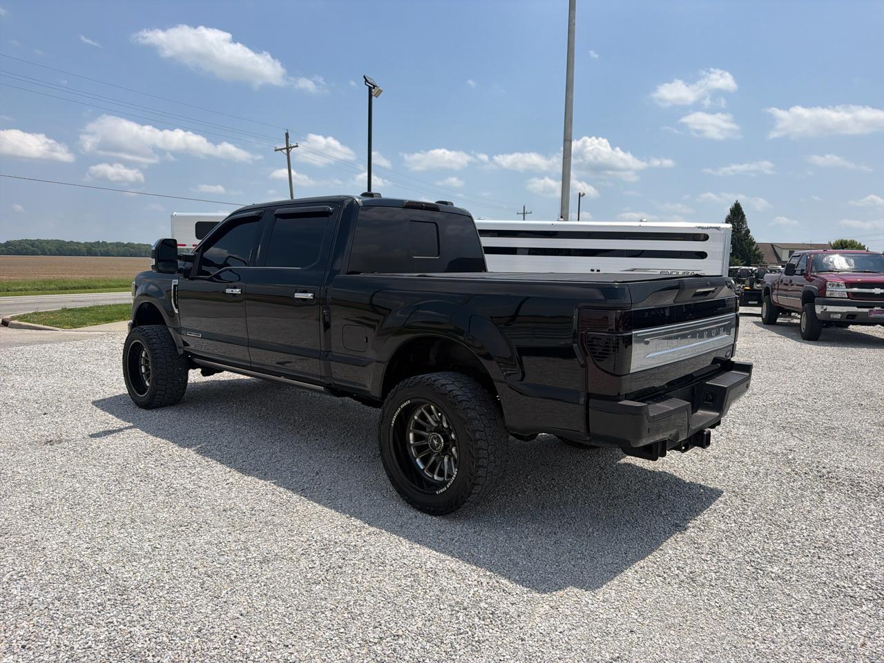 Ford Super Duty F-350 SRW 4WD Crew Cab 156" Platinum 2022
