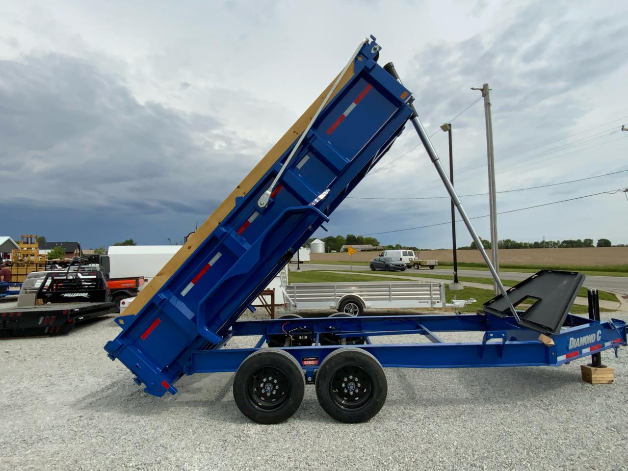 Diamond C Trailers LPT  2026
