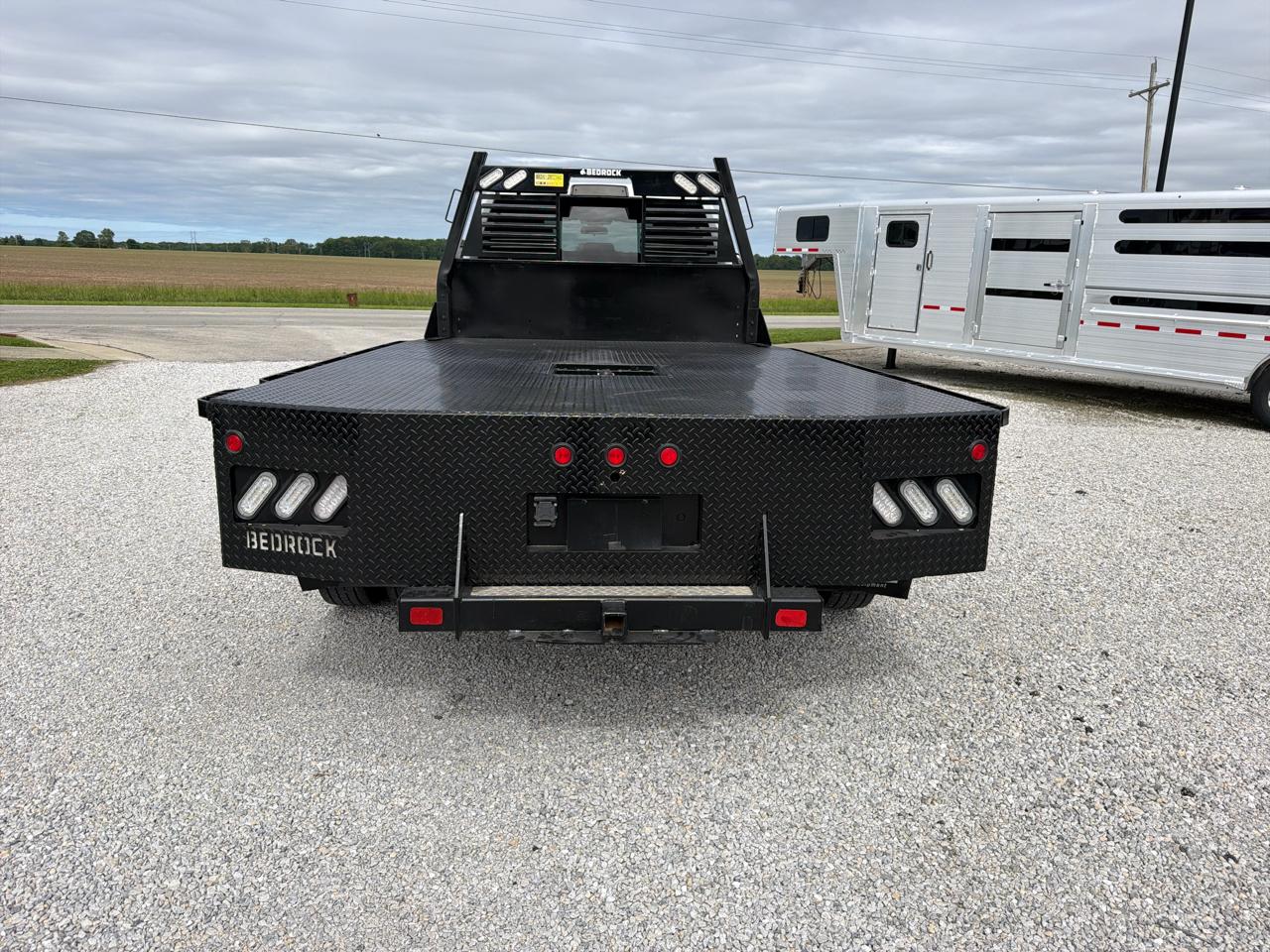 RAM 5500 Chassis Cab Tradesman 4x4 Crew Cab 84" CA 197.4" WB 2021