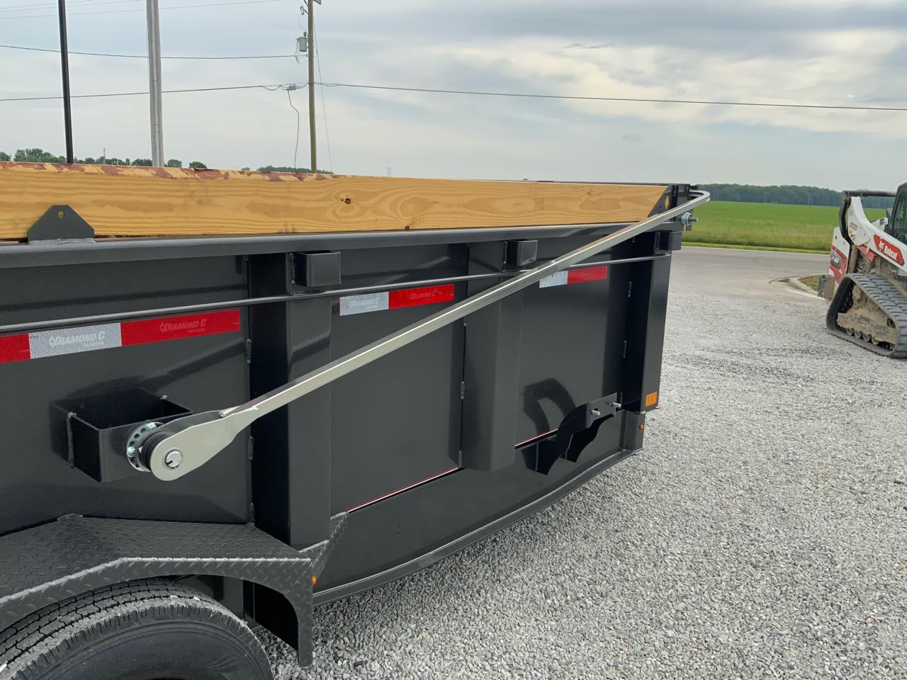 Diamond C Trailers LPT  2026