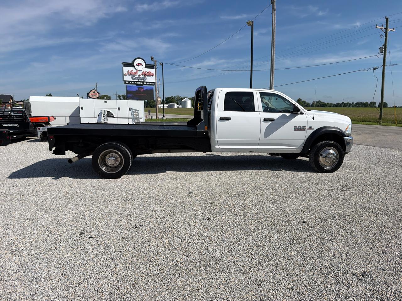 RAM 5500 Chassis Cab Tradesman 4x4 Crew Cab 84" CA 197.4" WB 2018
