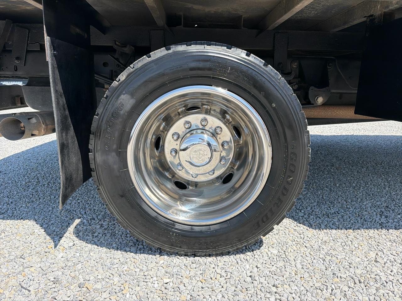 Ford Super Duty F-450 DRW 4WD Crew Cab 200" WB 84" CA XL 2019