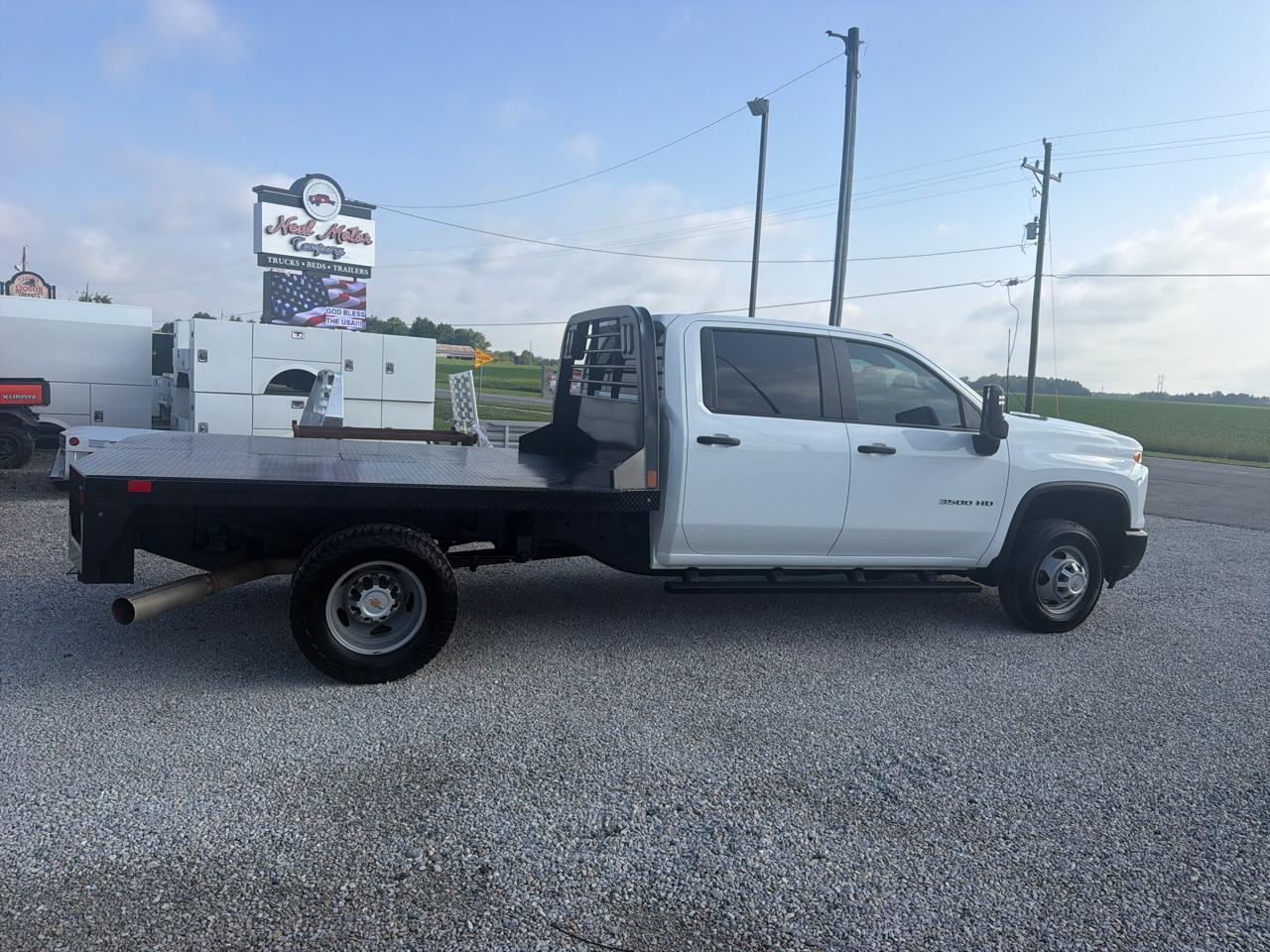 Chevrolet Silverado 3500HD CC 4WD Crew Cab 177" WB, 60" CA Work Truck 2025