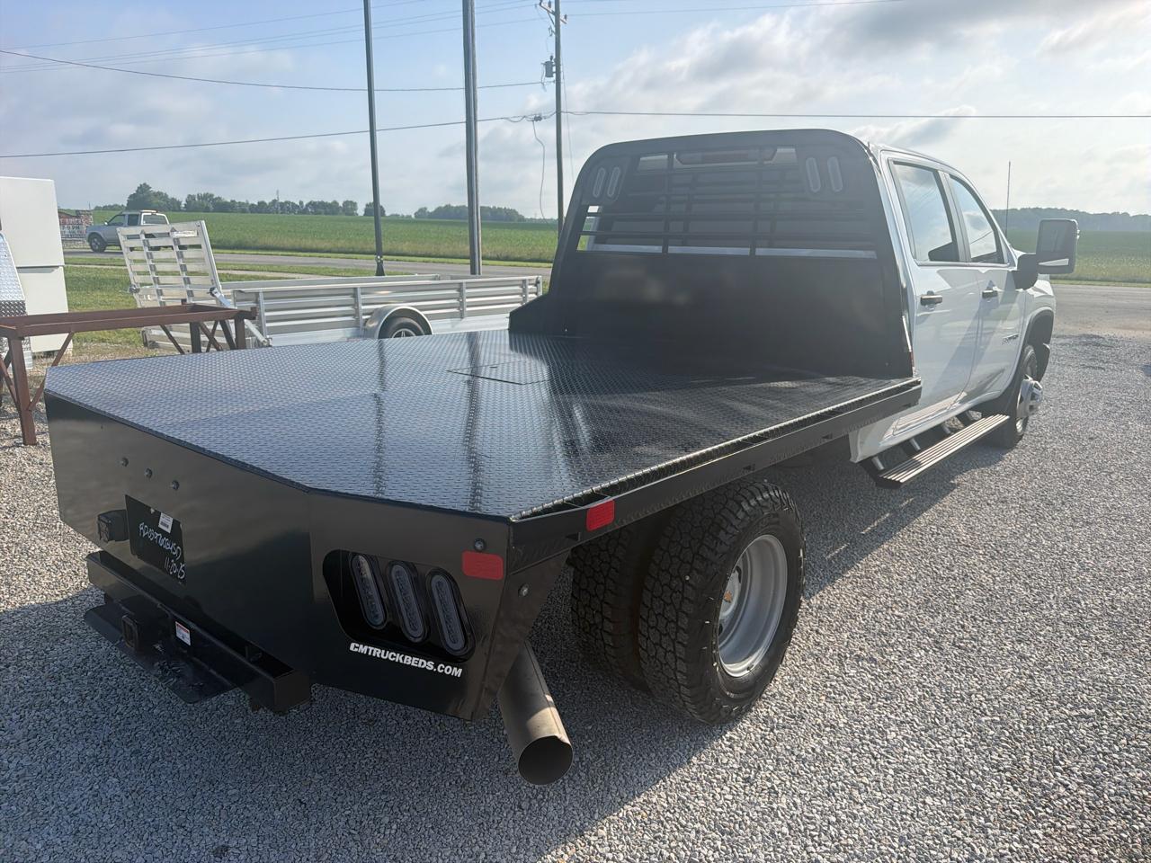 Chevrolet Silverado 3500HD CC 4WD Crew Cab 177" WB, 60" CA Work Truck 2025