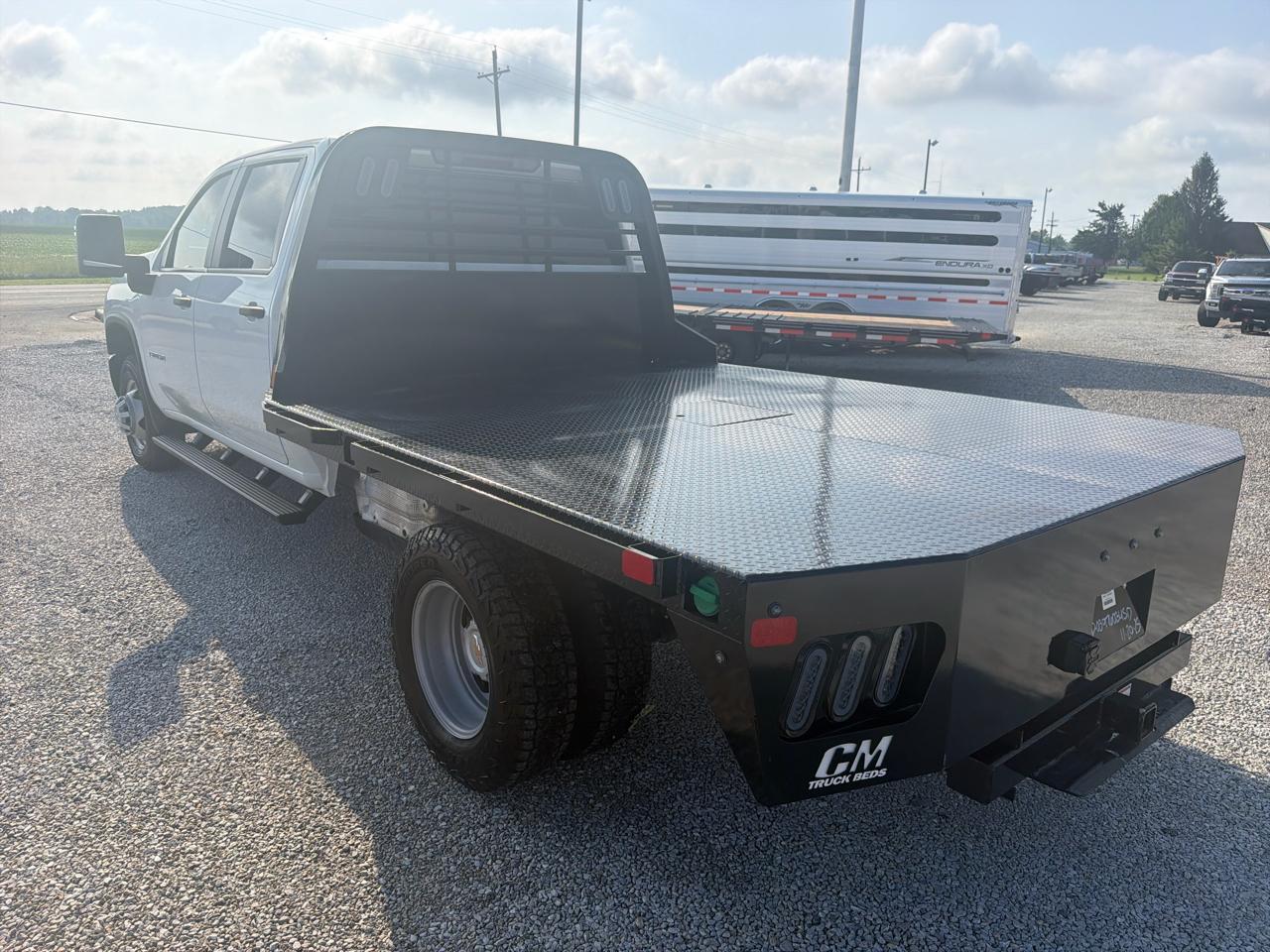 Chevrolet Silverado 3500HD CC 4WD Crew Cab 177" WB, 60" CA Work Truck 2025