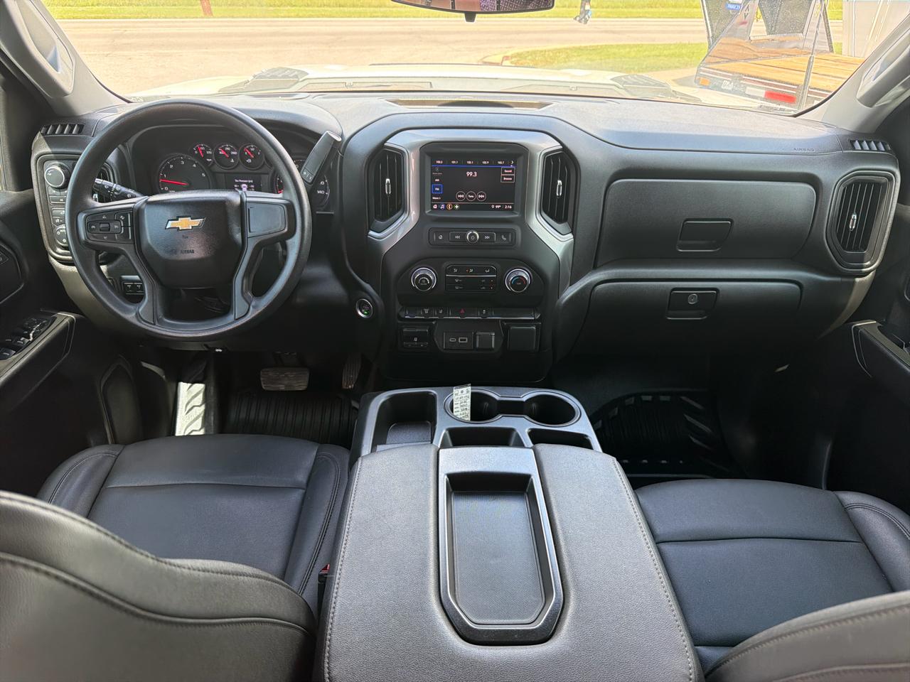 Chevrolet Silverado 3500HD CC 4WD Crew Cab 177" WB, 60" CA Work Truck 2025