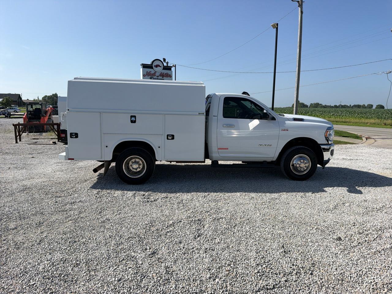 RAM 3500 Chassis Cab SLT 4WD Reg Cab 60" CA 143.5" WB 2019