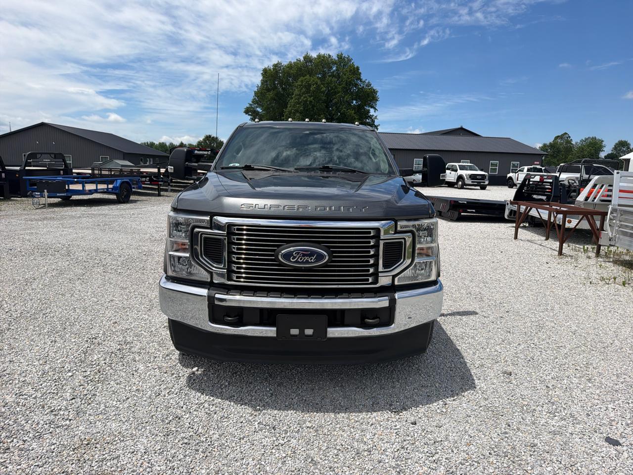 Ford Super Duty F-350 DRW XLT 4WD Crew Cab 8' Box 2020
