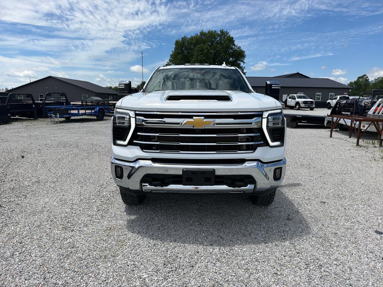 Chevrolet Silverado 3500HD 4WD Crew Cab 172" LTZ 2024