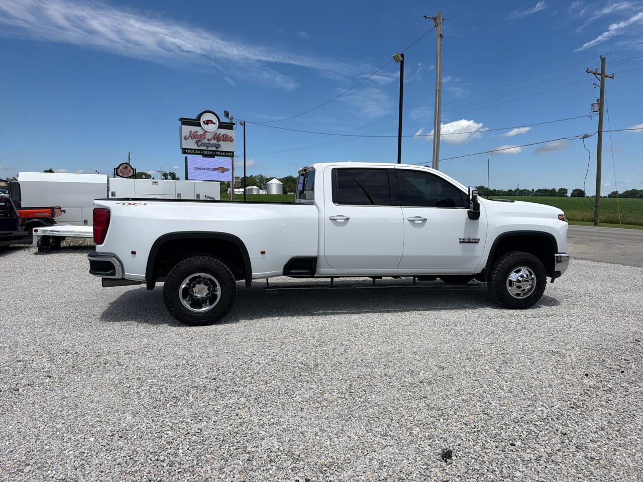 Chevrolet Silverado 3500HD 4WD Crew Cab 172" LTZ 2024
