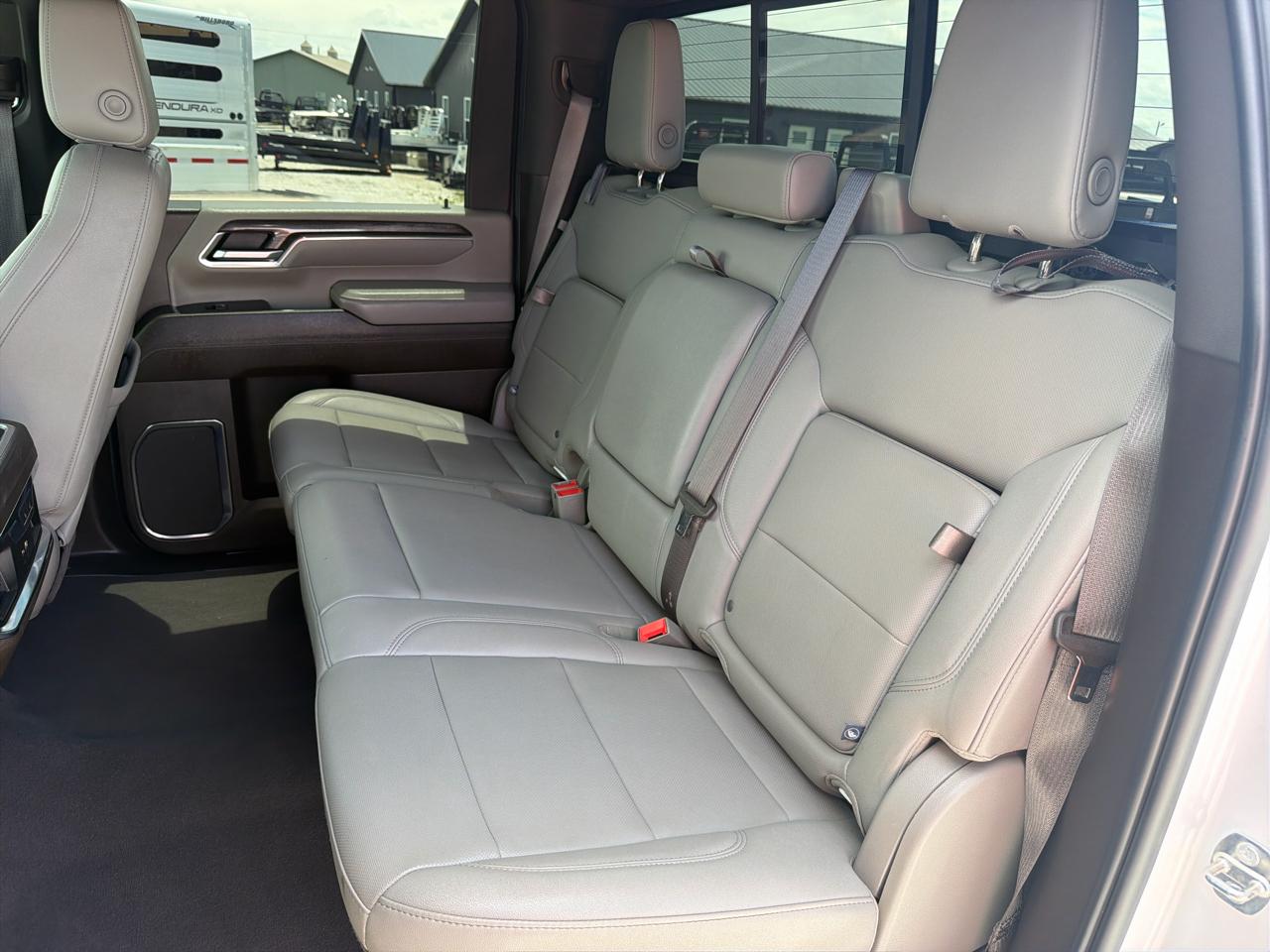 Chevrolet Silverado 3500HD 4WD Crew Cab 172" LTZ 2024