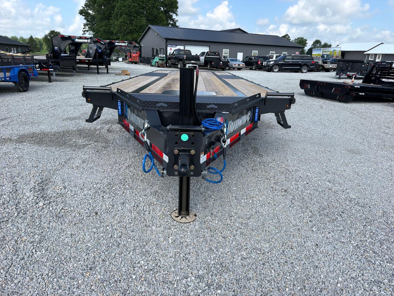 Diamond C Trailers DET  2026
