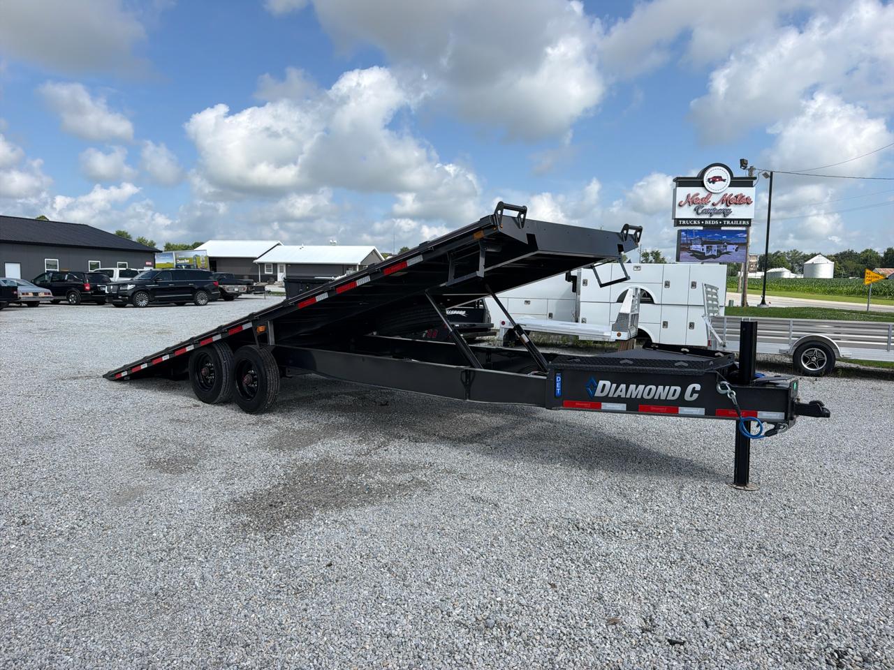 Diamond C Trailers DET  2026