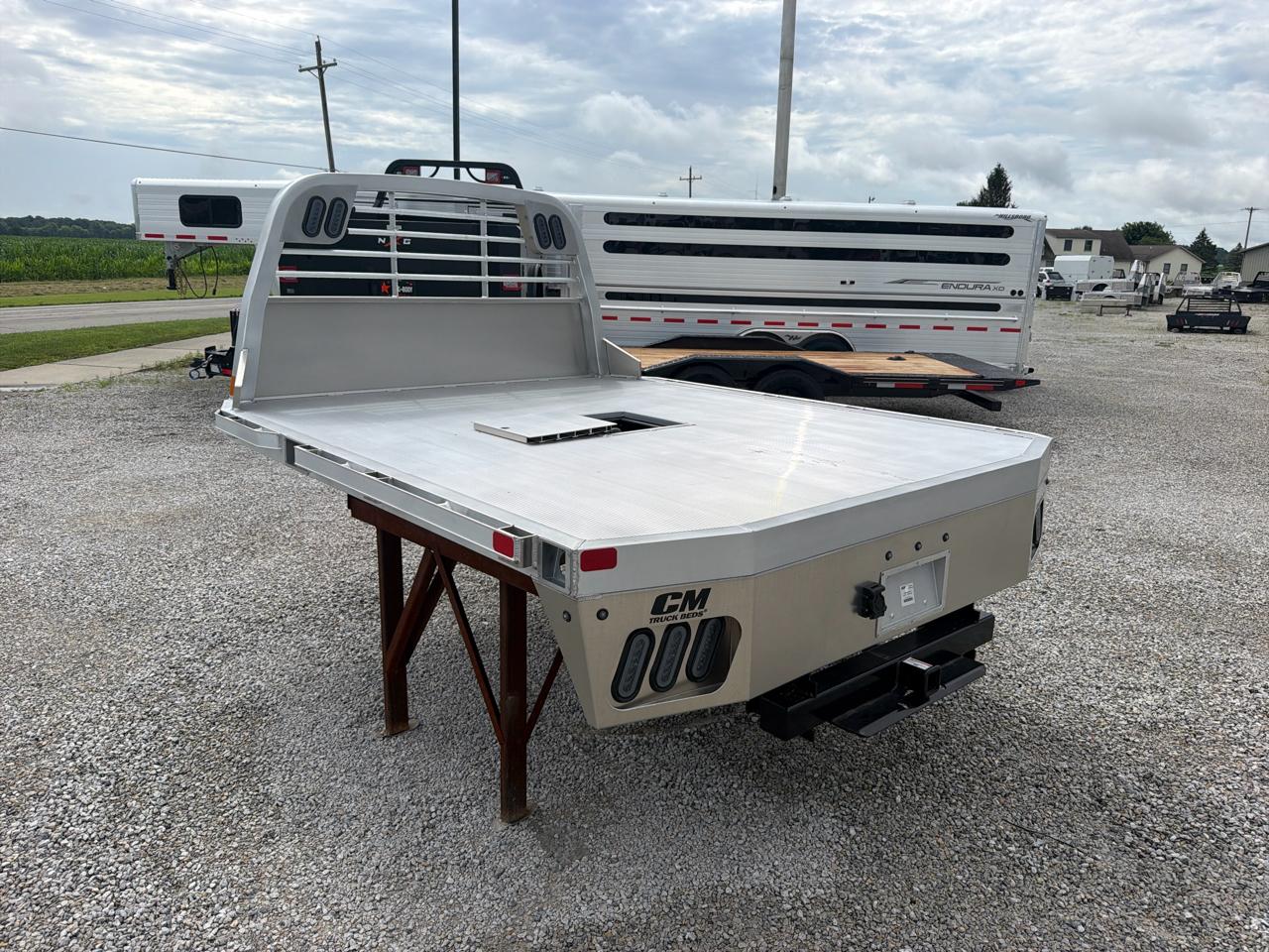 CM Truck Beds AL RS Aluminum Flat Deck  2026