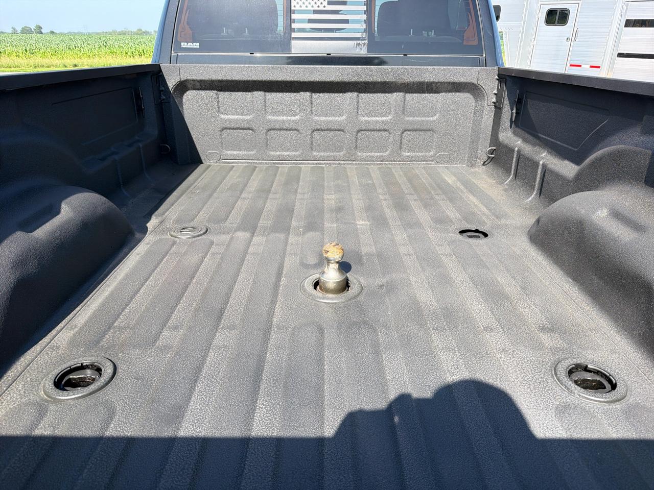 RAM 3500 Big Horn 4x4 Crew Cab 8' Box 2022