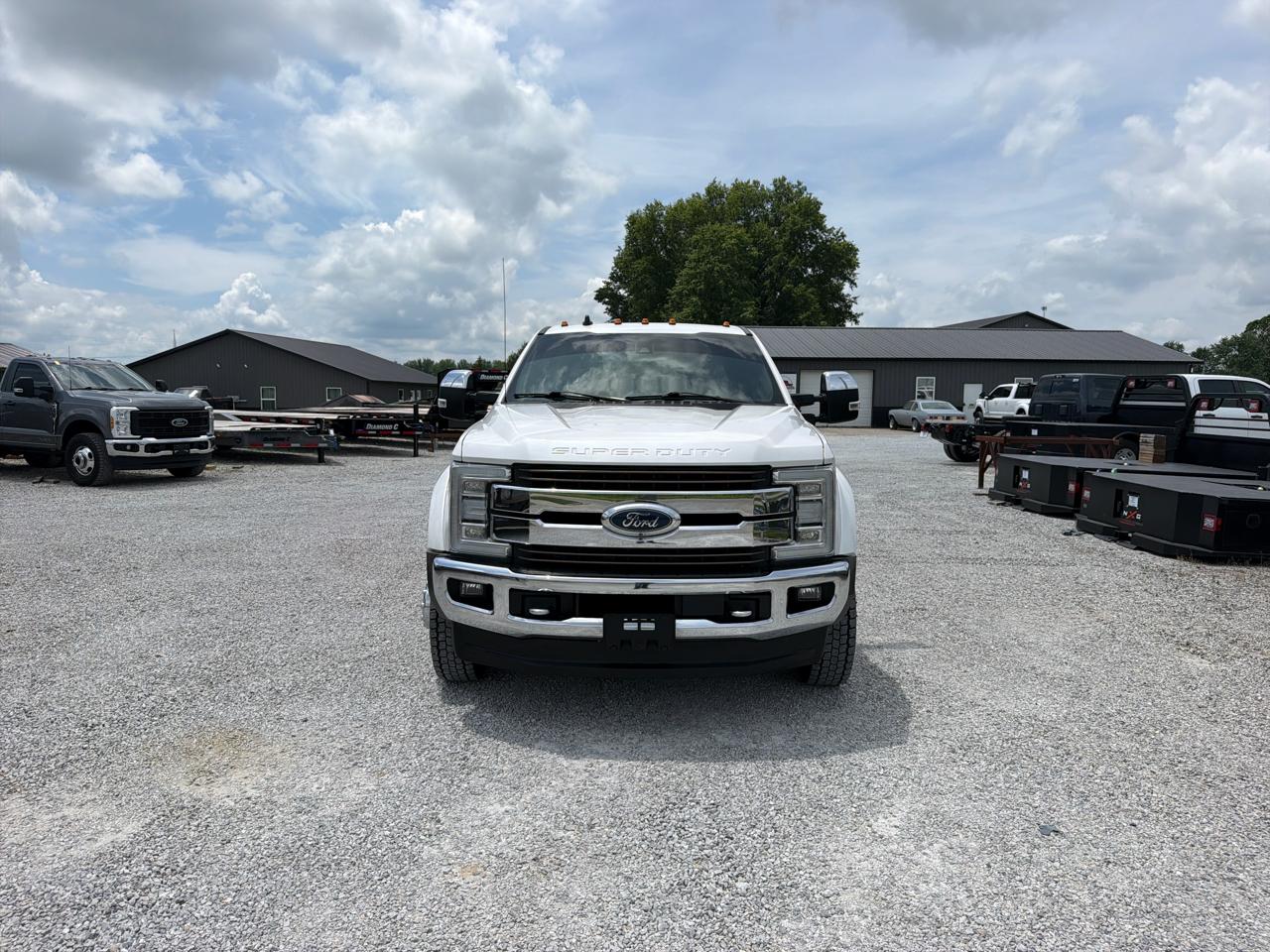 Ford Super Duty F-450 DRW King Ranch 4WD Crew Cab 8' Box 2019