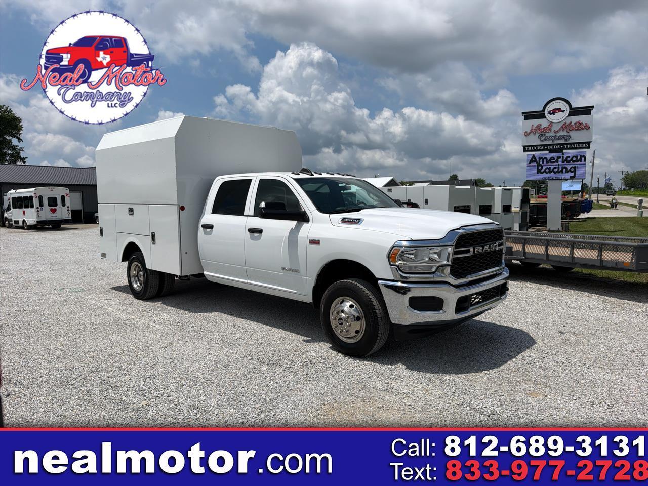RAM 3500 Chassis Cab Tradesman 4WD Crew Cab 60" CA 172.4" WB 2022