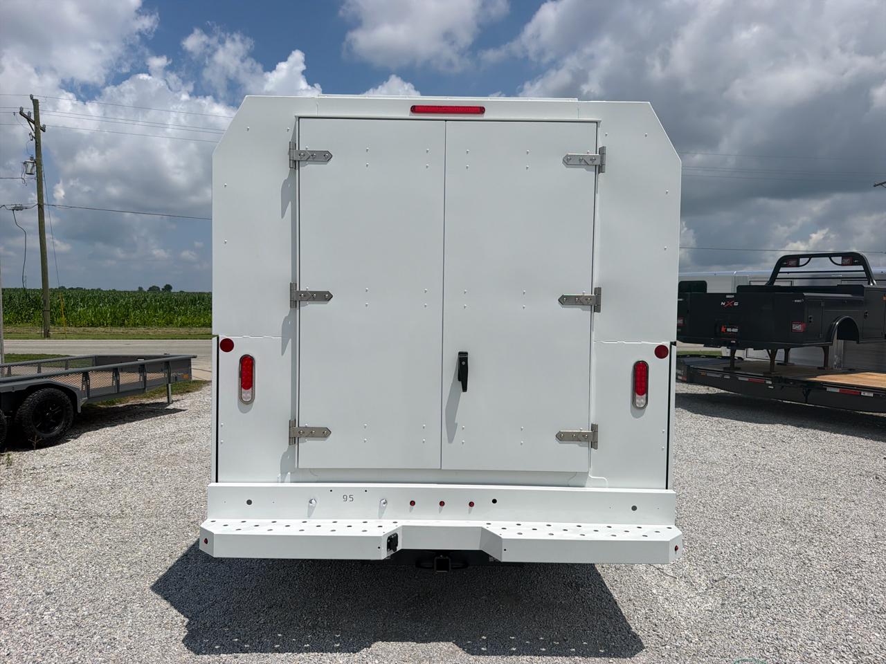 RAM 3500 Chassis Cab Tradesman 4WD Crew Cab 60" CA 172.4" WB 2022