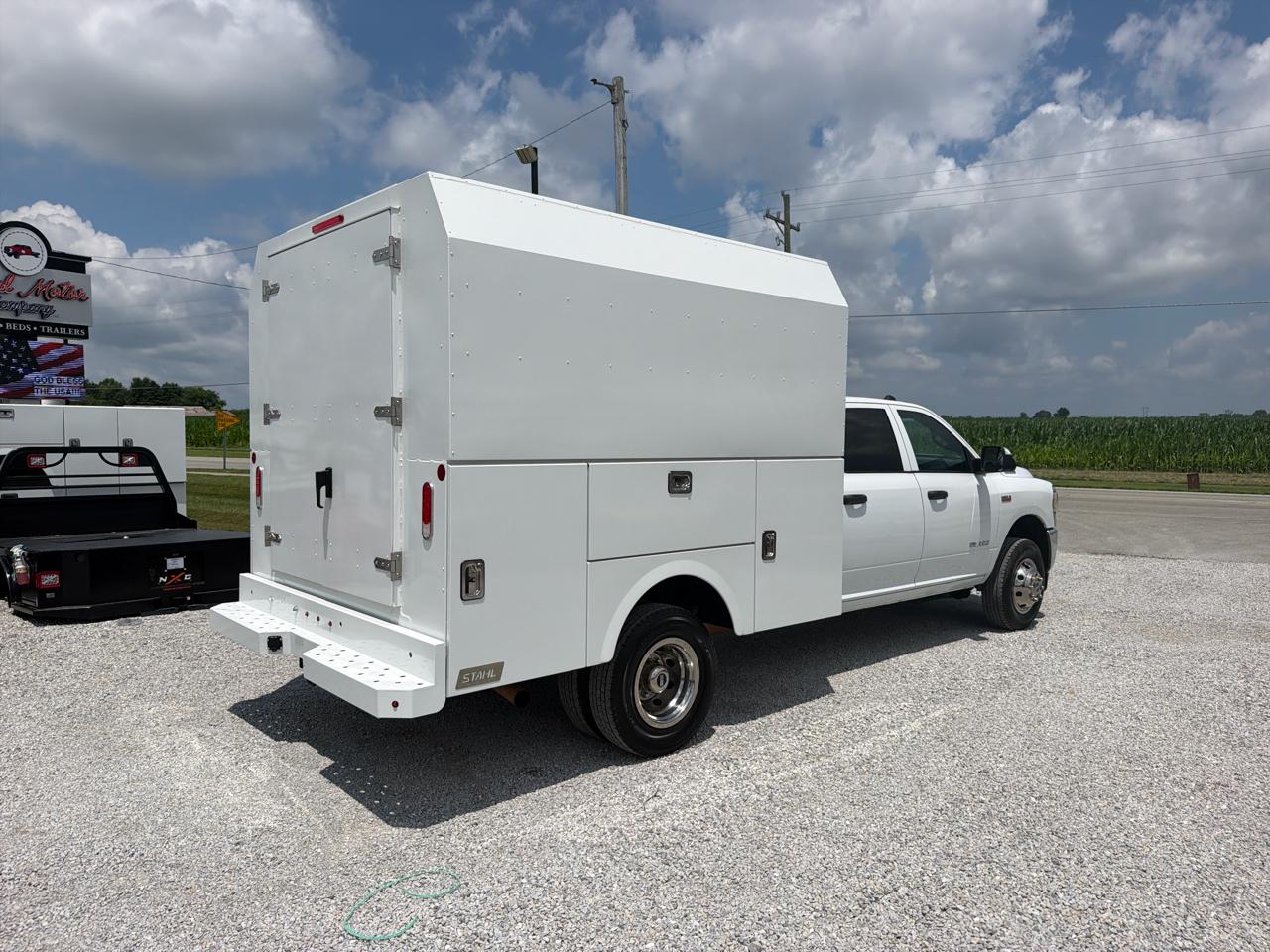 RAM 3500 Chassis Cab Tradesman 4WD Crew Cab 60" CA 172.4" WB 2022