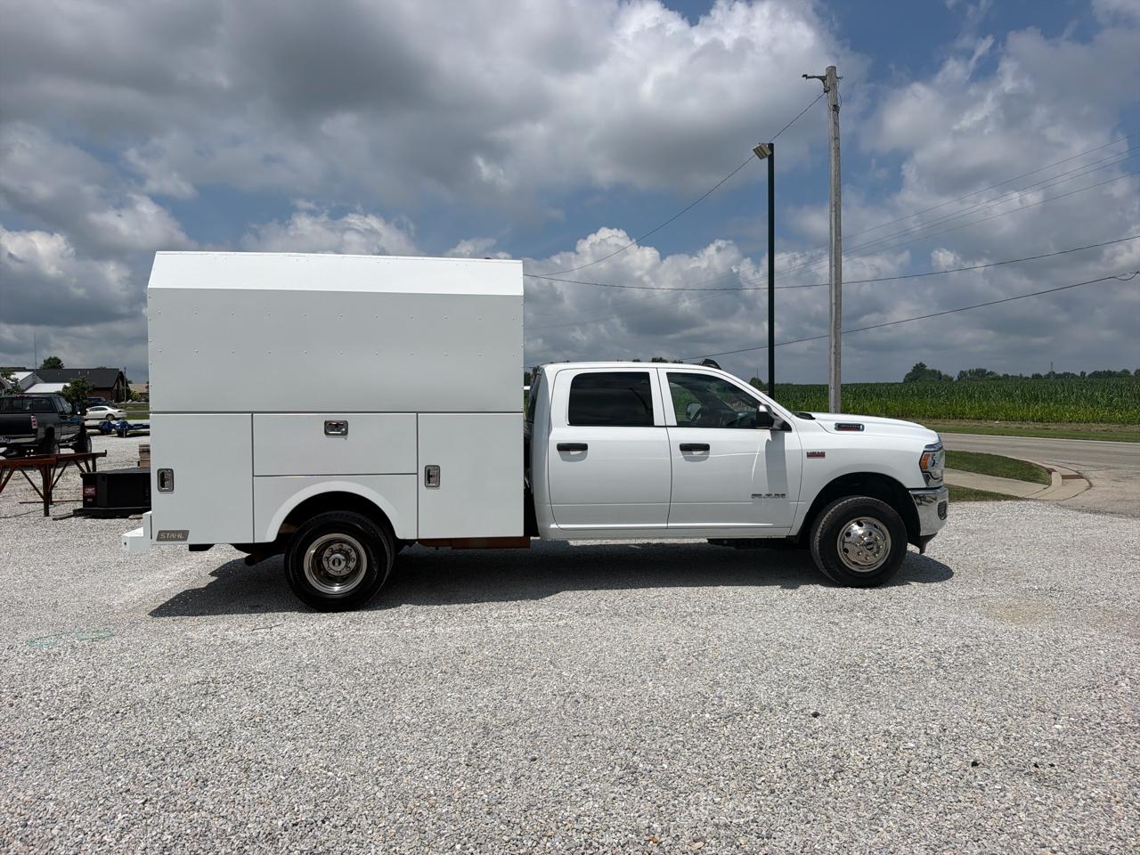 RAM 3500 Chassis Cab Tradesman 4WD Crew Cab 60" CA 172.4" WB 2022