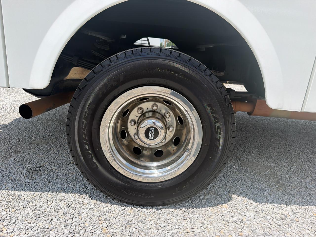RAM 3500 Chassis Cab Tradesman 4WD Crew Cab 60" CA 172.4" WB 2022