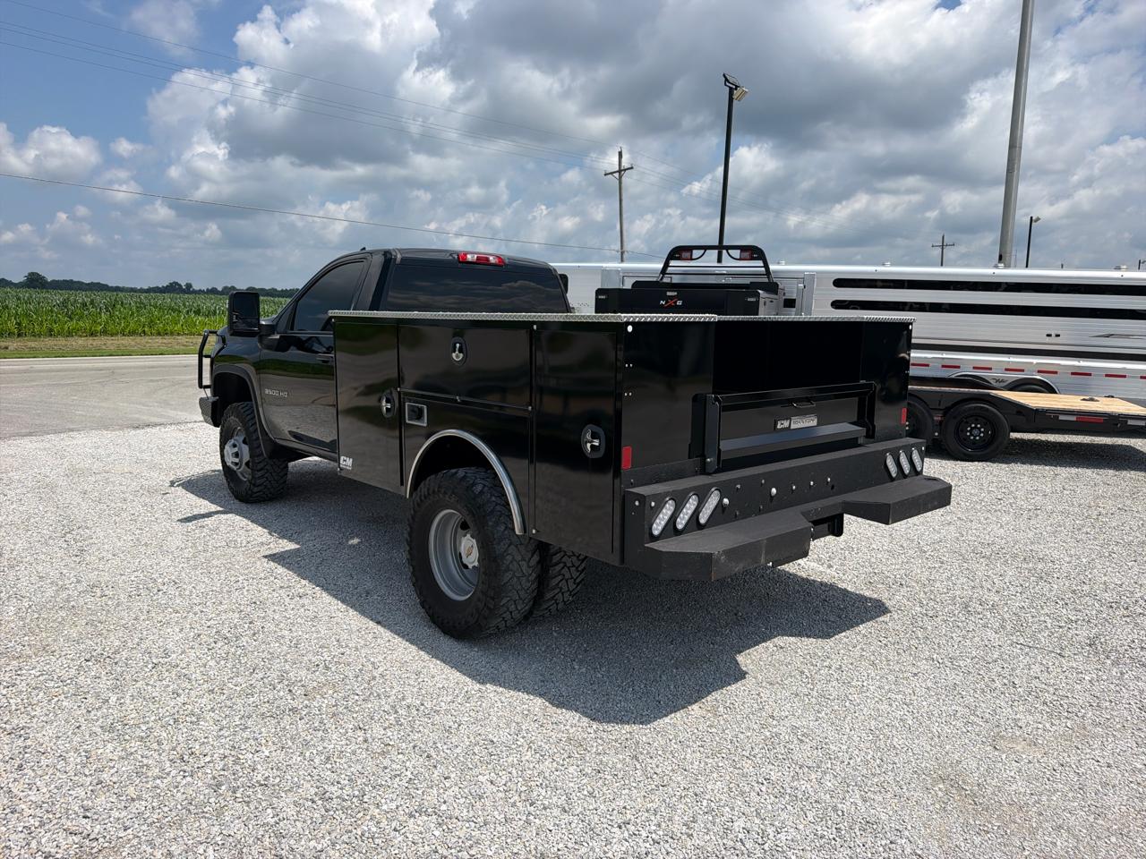 Chevrolet Silverado 3500HD 4WD Reg Cab 142" Work Truck 2024