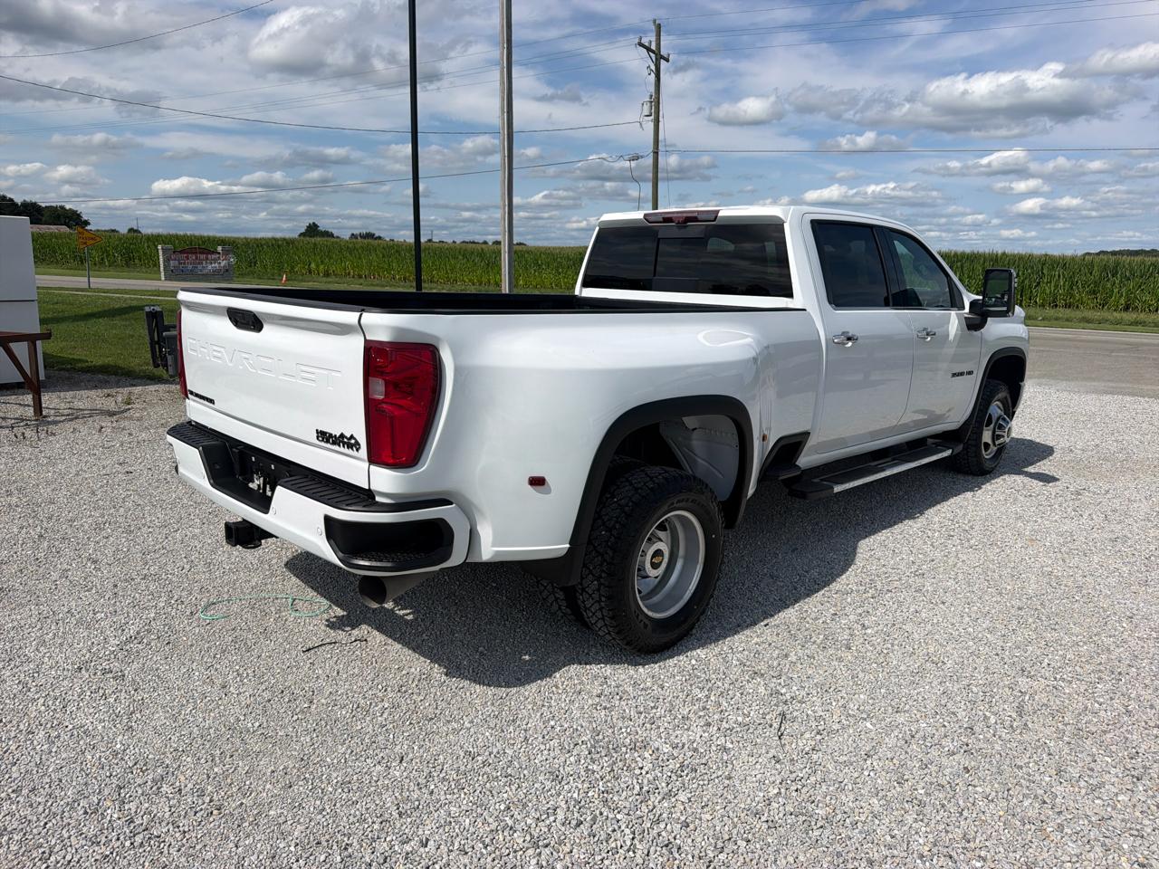 Chevrolet Silverado 3500HD 4WD Crew Cab 172" High Country 2020