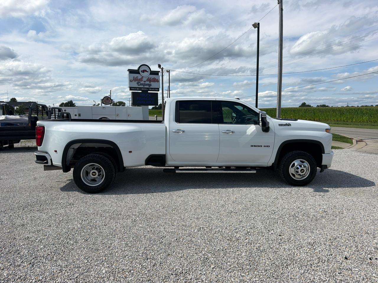 Chevrolet Silverado 3500HD 4WD Crew Cab 172" High Country 2020