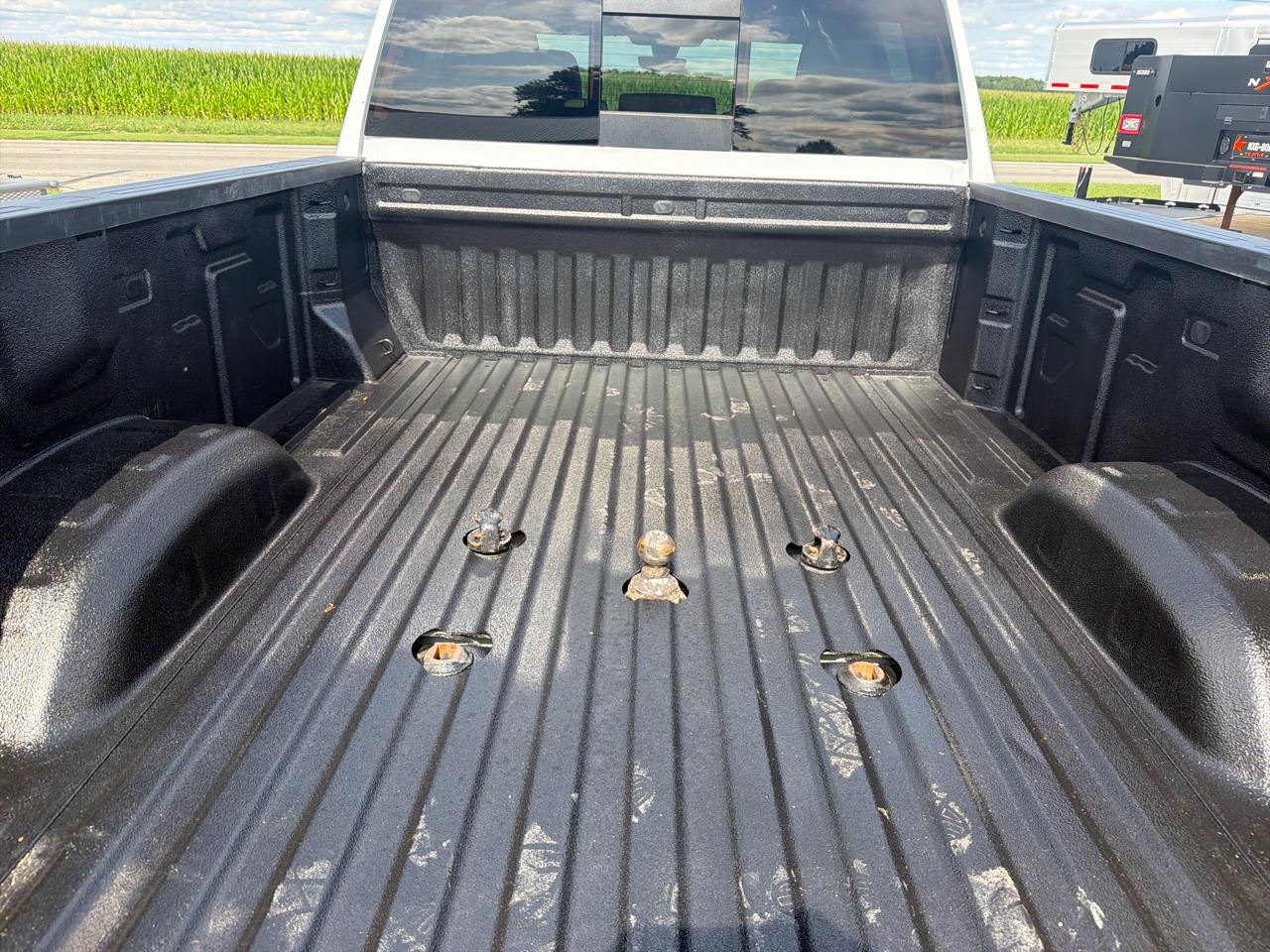 Chevrolet Silverado 3500HD 4WD Crew Cab 172" High Country 2020