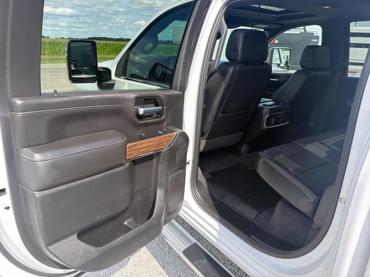 Chevrolet Silverado 3500HD 4WD Crew Cab 172" High Country 2020