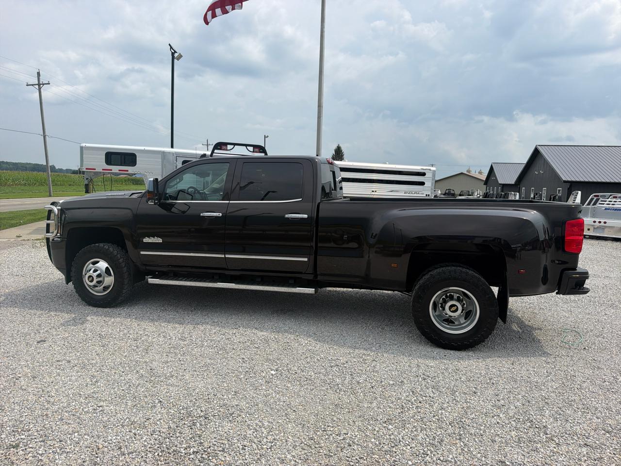Chevrolet Silverado 3500HD 4WD Crew Cab 167.7" High Country 2019