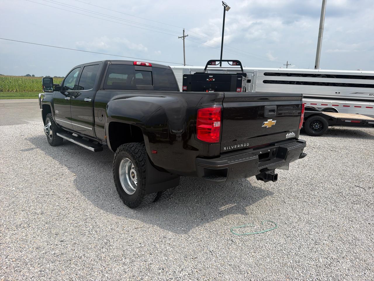 Chevrolet Silverado 3500HD 4WD Crew Cab 167.7" High Country 2019