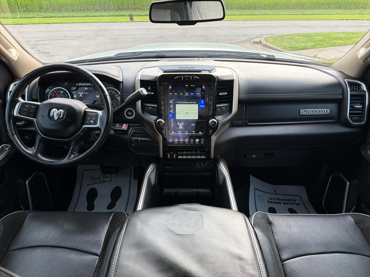 RAM 3500 Laramie 4x4 Crew Cab 8' Box 2019