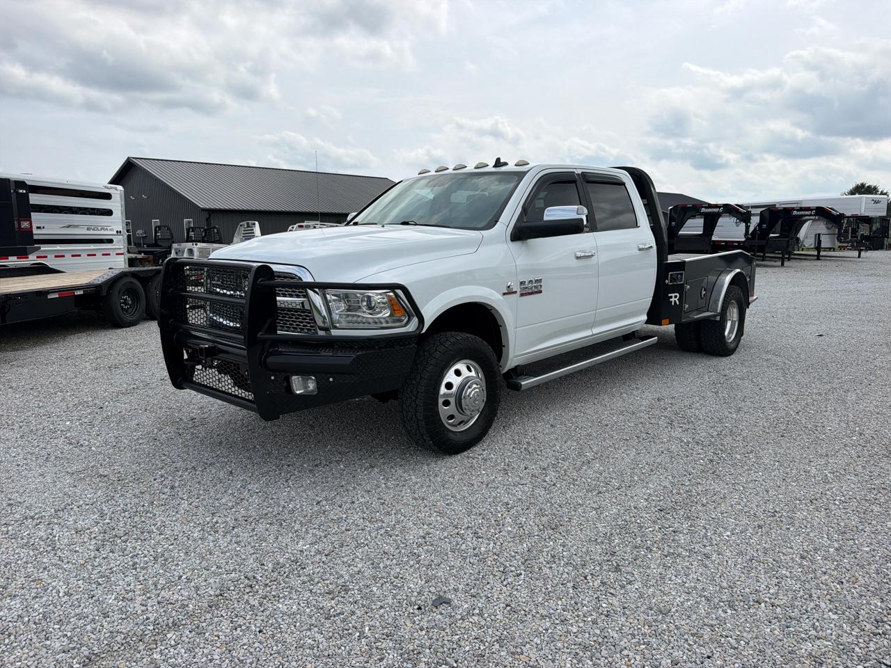 RAM 3500 Laramie 4x4 Crew Cab 8' Box 2018