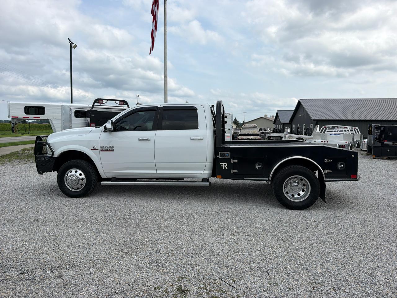 RAM 3500 Laramie 4x4 Crew Cab 8' Box 2018
