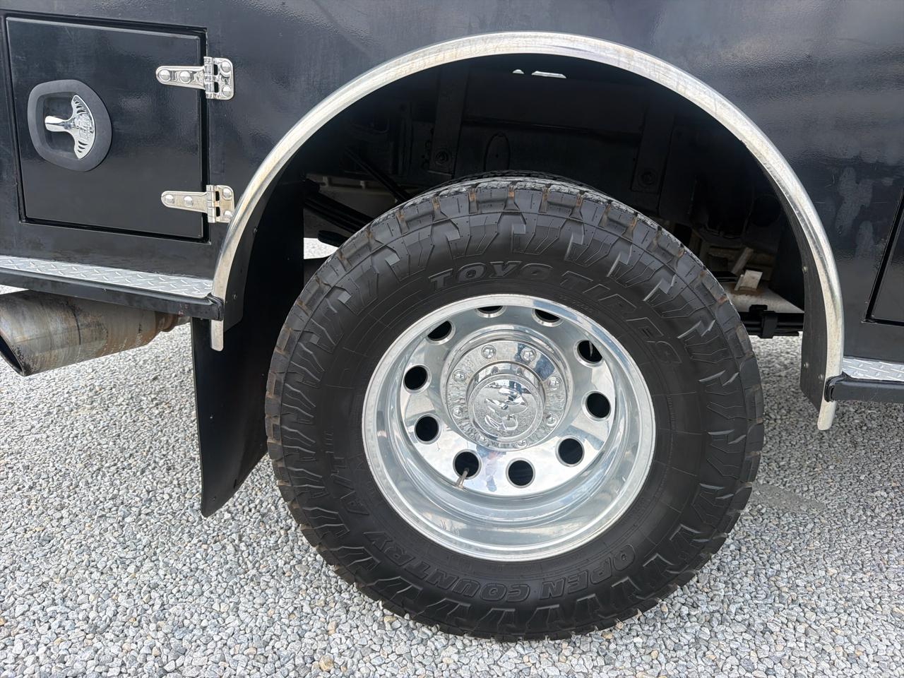 RAM 3500 Laramie 4x4 Crew Cab 8' Box 2018