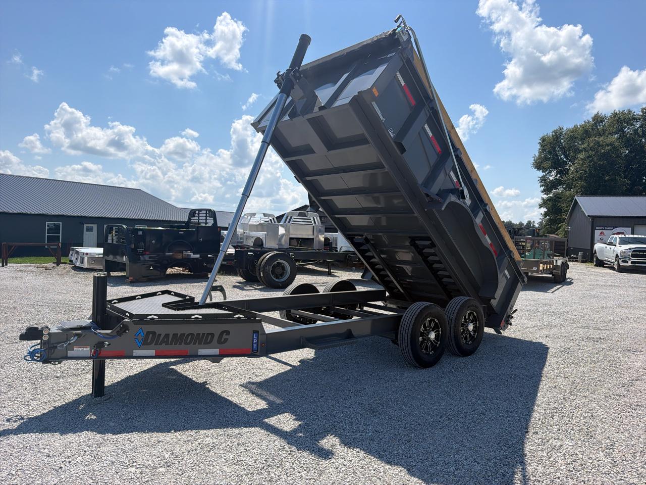 Diamond C Trailers LPT  2026