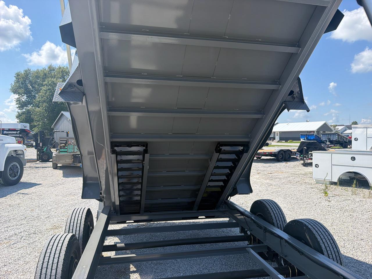 Diamond C Trailers LPT  2026