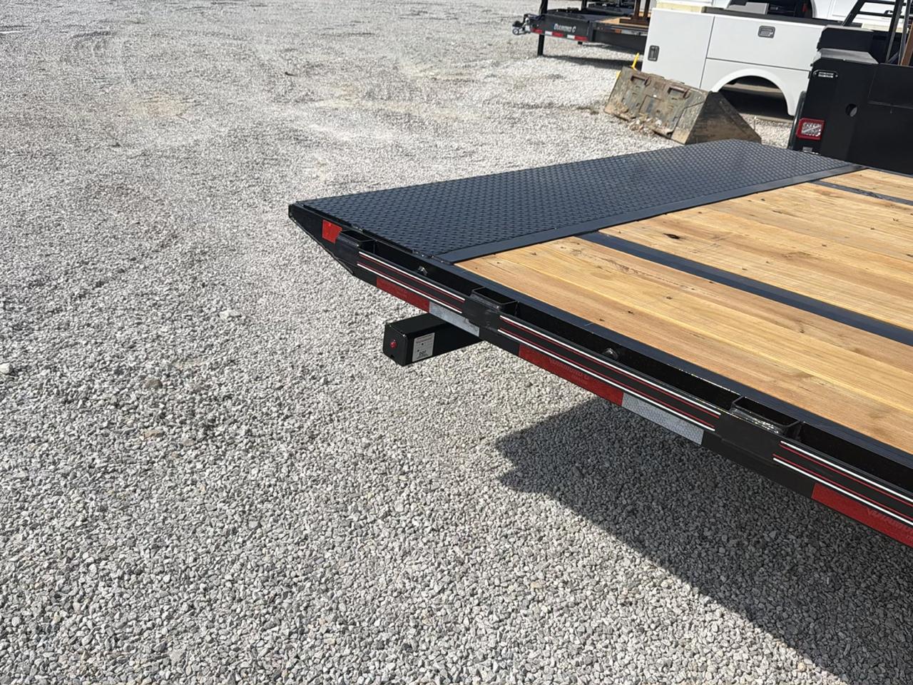 Diamond C Trailers DET  2026