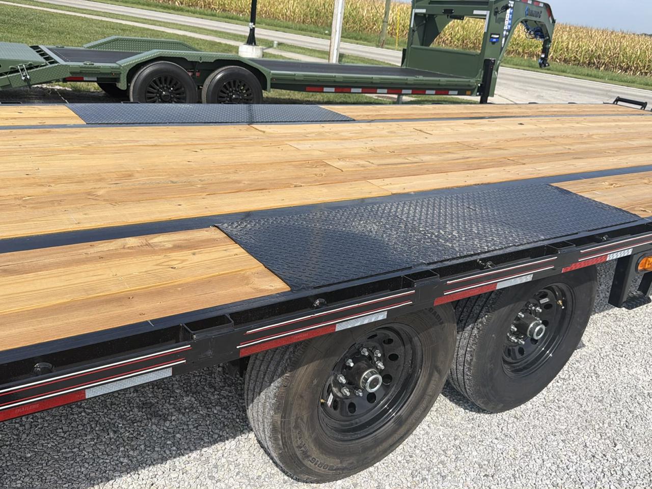 Diamond C Trailers DET  2026