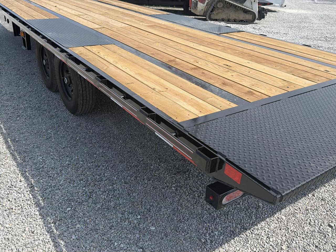 Diamond C Trailers DET  2026