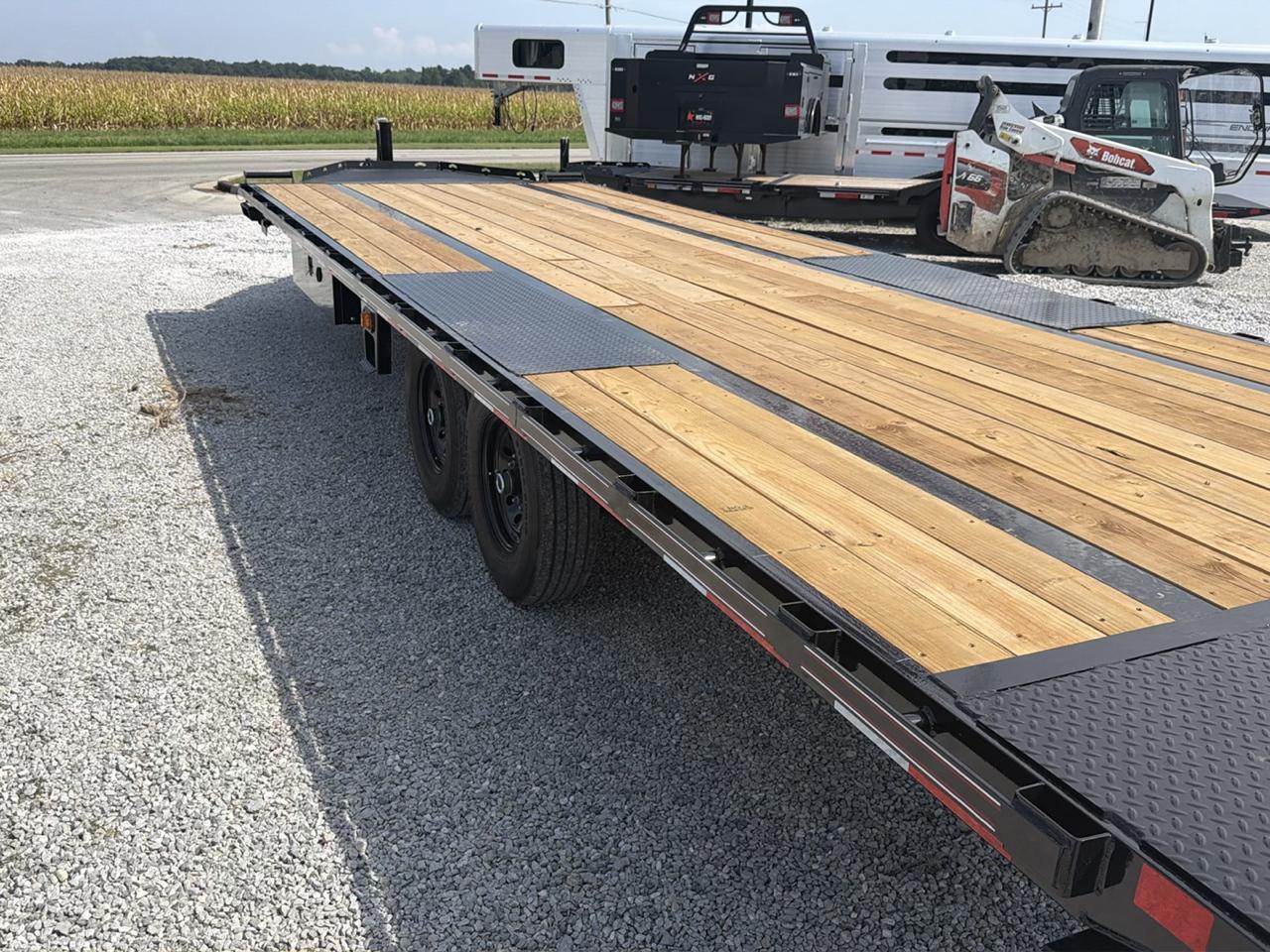 Diamond C Trailers DET  2026