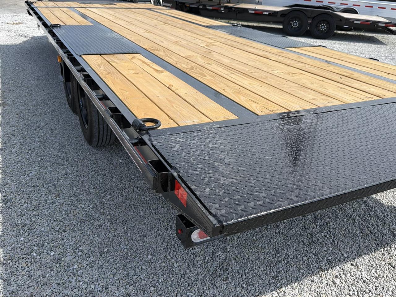 Diamond C Trailers DET  2026