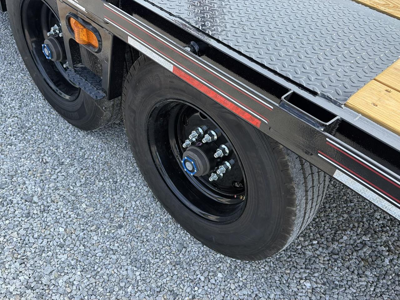 Diamond C Trailers DET  2026