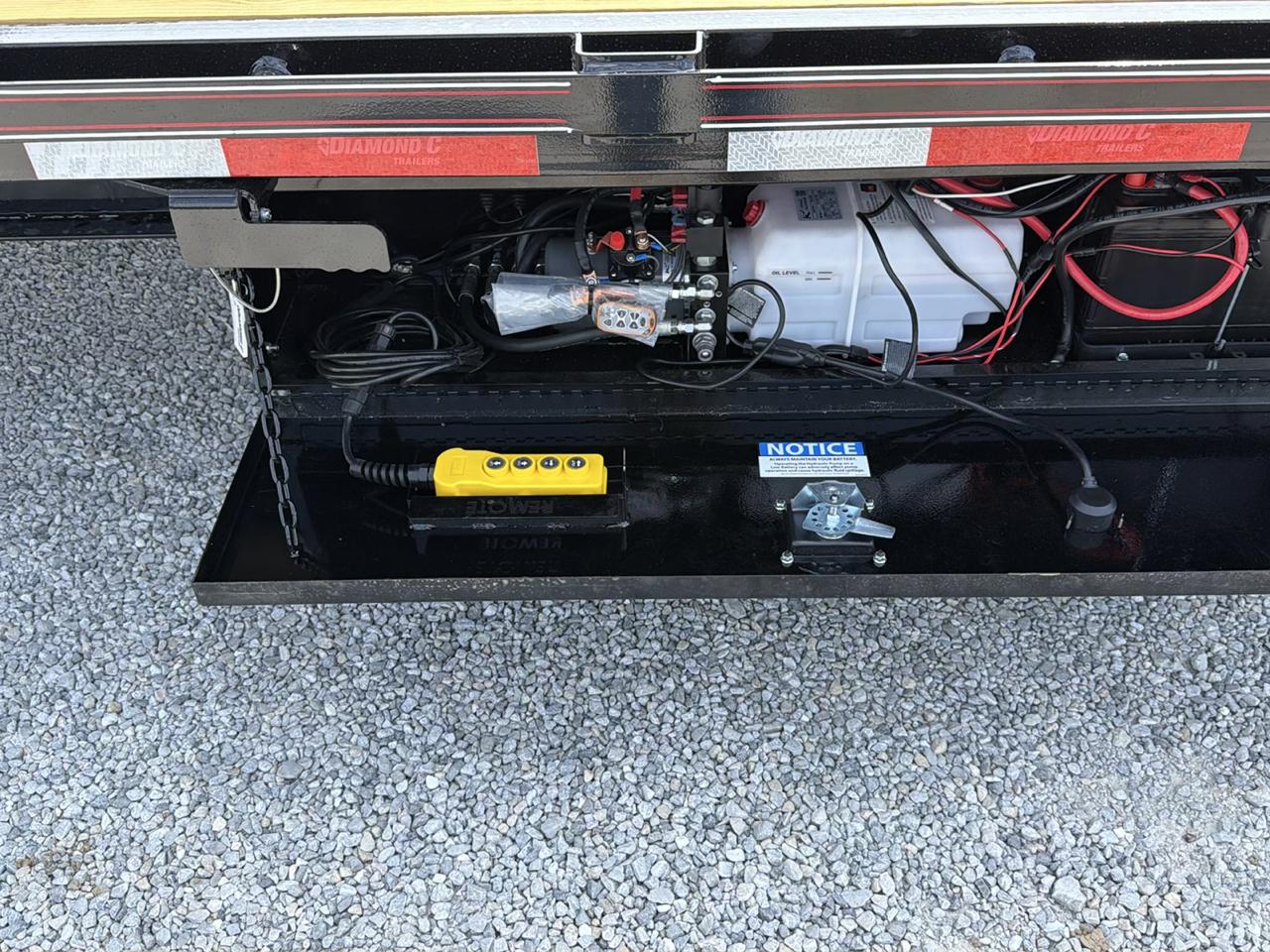 Diamond C Trailers DET  2026