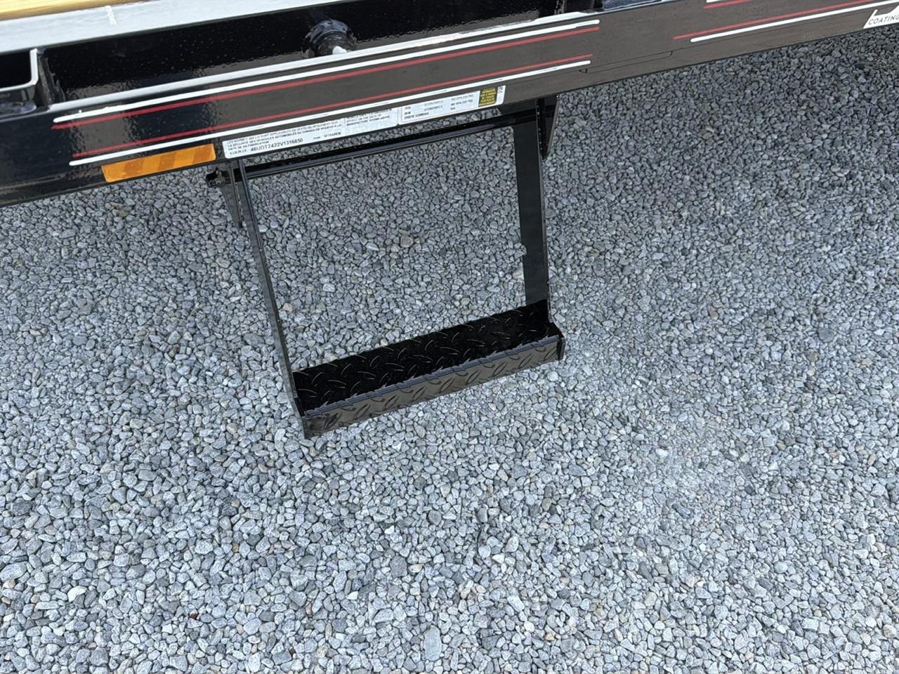 Diamond C Trailers DET  2026