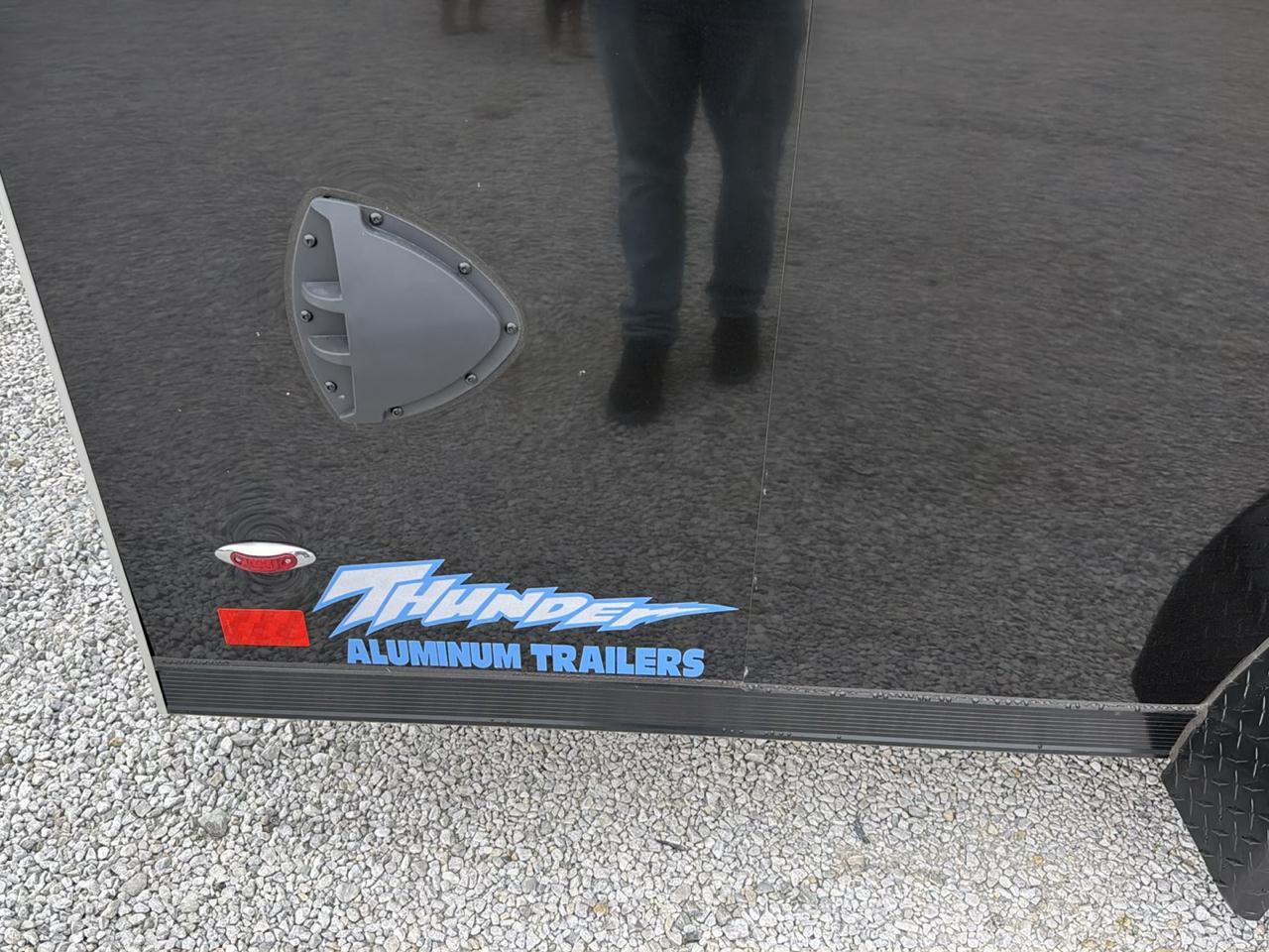 Legend Flat Top V-Nose  2027