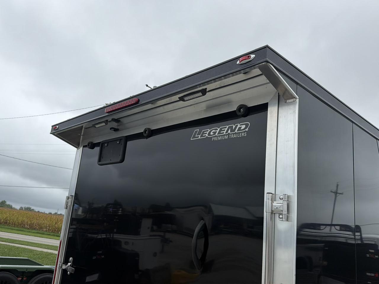 Legend Flat Top V-Nose  2027