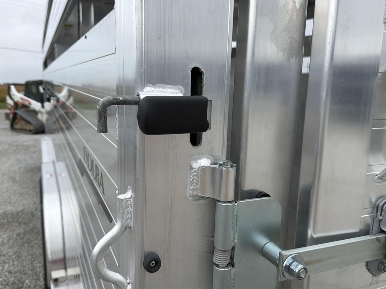 Hillsboro Endura Aluminum Livestock  2027