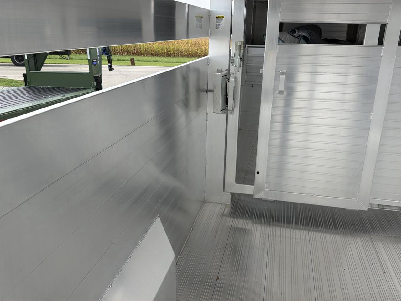 Hillsboro Endura Aluminum Livestock  2027